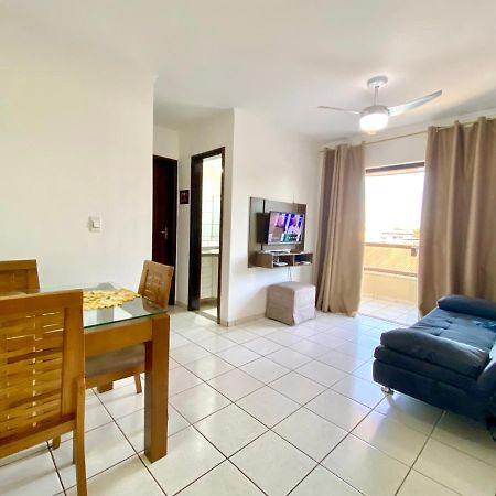 Apto No Centro Perto Do Shopping Com 2 Quartos De Casal Arcond Wifi Fibra Homeoffice E Garagem Em دورادوس المظهر الخارجي الصورة