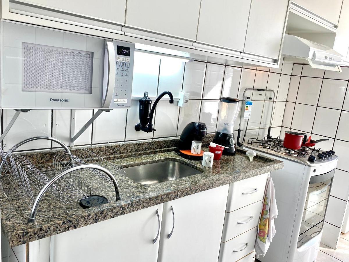 Apto No Centro Perto Do Shopping Com 2 Quartos De Casal Arcond Wifi Fibra Homeoffice E Garagem Em دورادوس المظهر الخارجي الصورة