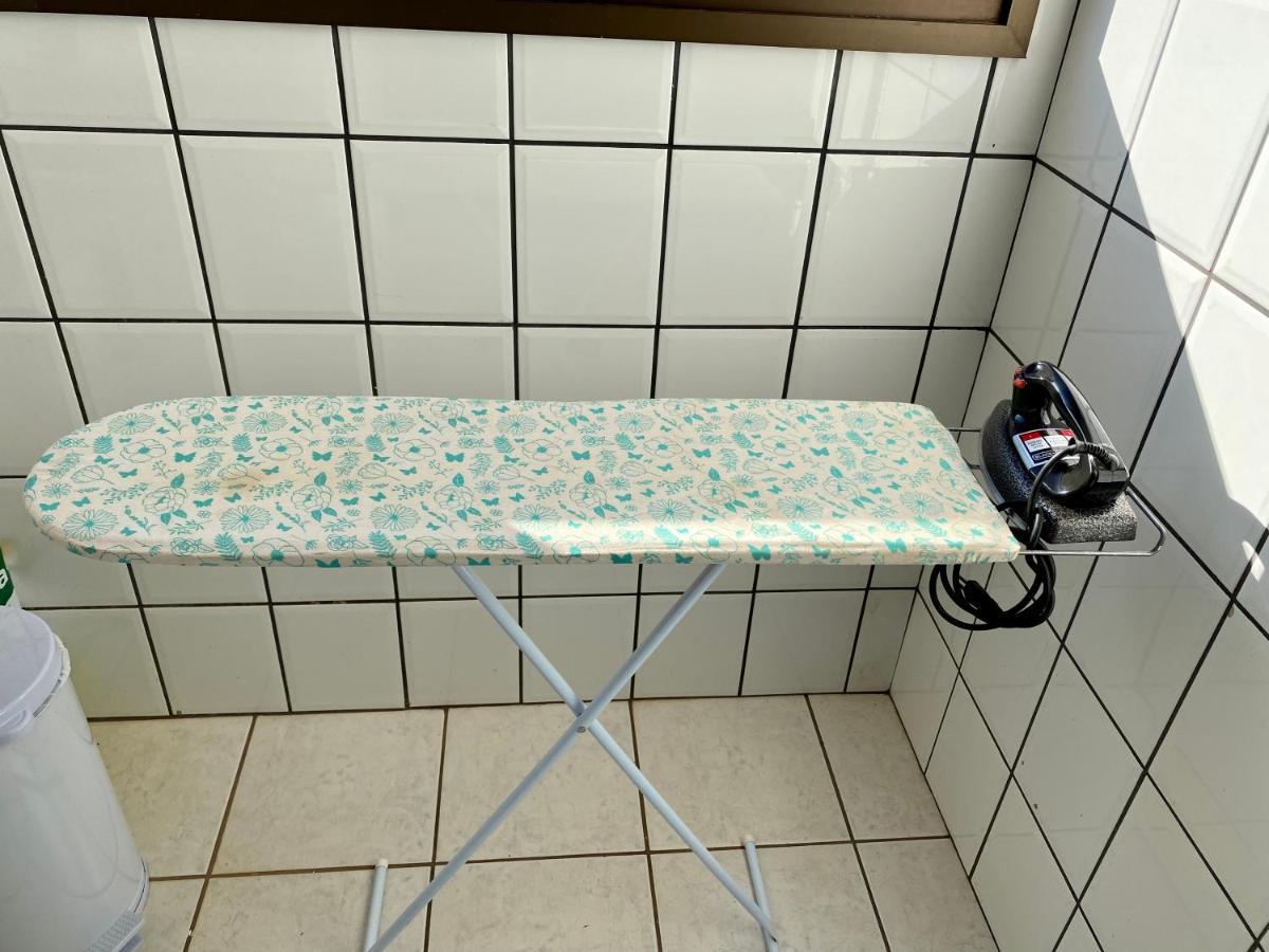 Apto No Centro Perto Do Shopping Com 2 Quartos De Casal Arcond Wifi Fibra Homeoffice E Garagem Em دورادوس المظهر الخارجي الصورة